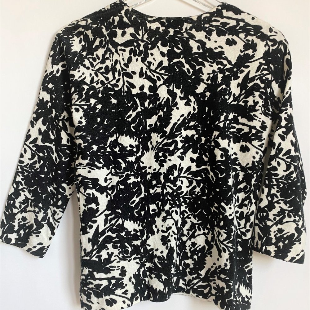 CAROLE LITTLE Young Lady Teens Cardigan - Picture 2 of 2